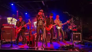 2025 Ludlow Garage - Six Gun Sally  