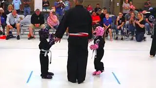 Elle vs Ava Ronin Goju Ryu Karate Tournament White belt Girl Sparring ( Fighting )