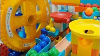 Marble Run ASMR: Satisfying Science Building Blocks With Automatic Marble Transport Wheels