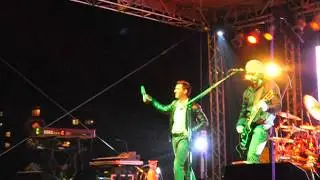 Amadeus bend -skini tu haljinu ,, kada zaspis.