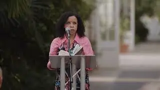Elizabeth-Jane Burnett on words for moss | 5x15 @ Royal Botanic Gardens, Kew