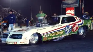 FUNNY CARS 1977