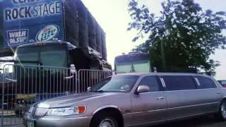 BADGER STATE LIMO BACK STAGE IN MILWAUKEE