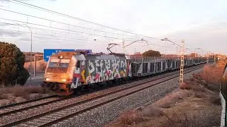 Renfe Mercanc&iacute;as S 253 + Portacoches Pecovasa. Enero 26. #renfe #renfemercanc&iacute;as #madrid