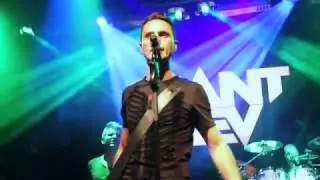 GIANT REV Down and Out (BCN LIVE Luz de Gas 2016)