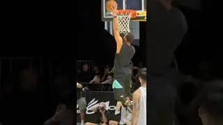 Steph Curry&rsquo;s Half-Court Shot & Dunk drive fans CRAZY｜Chongqing, China｜Curry Asia Tour｜Warriors｜NBA