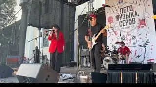 Queen/AC DC - We will rock you (cover)