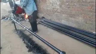steel pipe insulation process with bitumen compound & fiber glass cloth