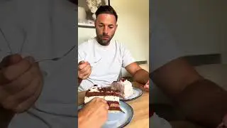 Who is also like that with cake #couplecomedy #couplehumor #f&uuml;rdich #couplelaughs #funny #funnymemes