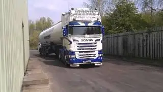 Simon Gibson Scania