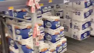Coronavirus Panic buying in Rio Rancho New Mexico Walmart 11-14-2020