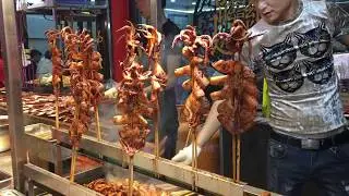 Xi'an Muslim Street, Night market - CHINA STREET FOOD!