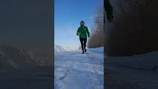 Беги! Дорогая! #шортс #shorts #зима #побегушки #run #беги #running #girl #движение #утрофевраля #бег