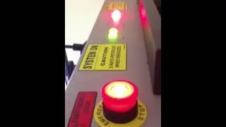 Máy soi xis