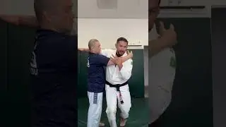 Front choke defense 2.