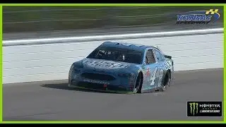 Kevin Harvick hit with late-race speeding penalty