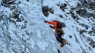 Ice climb of Moonlight (WI4, 2 pitches)