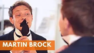 College Magician: Martin Brock: 1-800-993-NEON