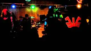 Kalapács - A rock n' roll örökké éltet