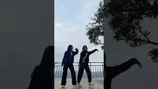 Try this dance with your bestie😚💗 #bestfriend #reel #viralvideo #dance #song #outfit #rain #zubidubi