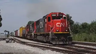 IC 1002 Leads L536 At Rockwell Avenue, Chicago, IL. 8-16-25