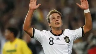 Mario Gotze had an amazing goal during the Germany and Ghana World Cup Match 21/06/14