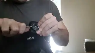 How to remove the BOA strap on your KNOX glove