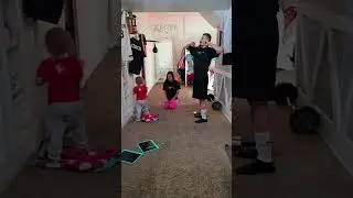 Chavarria Strong live! Couples Workout 💪(day125) #chavarriastrong #live #workout #couple #irl #sayhi
