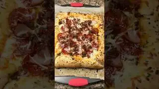 Stuffed Crust Meat Lovers Pizza 🔥! #stuffedcrust #pizza #easyrecipe #meatlovers #homemade #recipe
