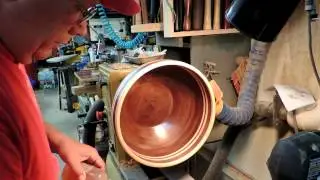 Segmented Walnut & Maple Bowl, Finish Techniques with Ron Thompson, Presented by Woodcraft