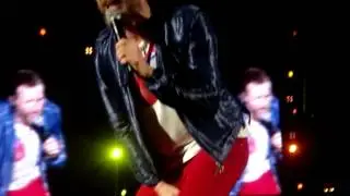 Jovanotti - L'ombelico del mondo (#backuptour live @ Salerno) #lorenzoneglistadi