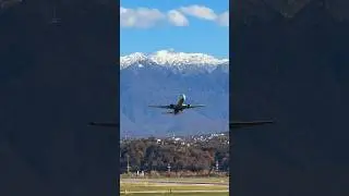 Взлет Боинг 737-800 а/к Победа из Сочи #takeoff #takeoff737 #b737 #b737800 #boeingtakeoff