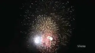 vuurwerk, finale geelse-kanaal feesten 2010. gefilmt door mede pyrofreak vinnie