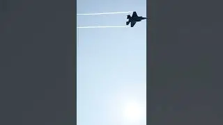 Epic Fighter Jet Selfie ✈️📸