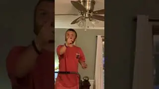Dwarf Changing light bulb