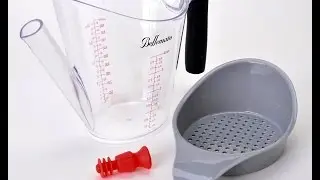 Review:  Bellemain Fat Separator  Measuring Cup with Strainer & Fat Stopper 4 Cup  1 Liter Capacity
