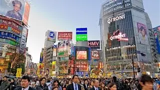 Japan's economy falls back into recession again