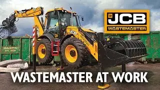 JCB WasteMaster at work
