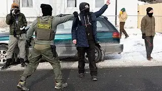 Video shows confrontation between federal agents leading up to a fatal shooting in Minneapolis