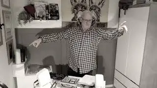 This is Real Techno from 1990s Played Live by the Last DJ