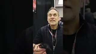 Meeting Todd Stashwick #hollywoodshow #burbank #conventions #dnd