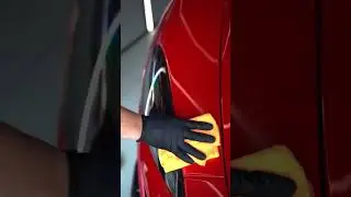 Soft99 Mirror Shine Wax Dark - Syntetiskt vax f&ouml;r m&ouml;rka bilar!