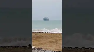Big Ship Beaching 🥵🔥⚠️🛳️ #shorts #ships #shipbeaching #viralshorts