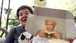 Trisha Paytas Glitter Bitch Box Unboxing & Reveiw