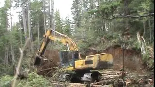 Shushartie River, BC, Deere 3554 logging roadbuilding