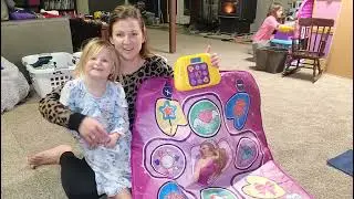 Review of BGISI Dance Mat - Electronic Dance Pad Gifts Toys for Girls - 5 Game Modes Musical