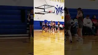 Hannah 🏀 tournament  game 2 loss game 3 won!