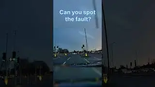 Can you spot the fault? #drivinglessons #driving #drivingtips #learnerdriver