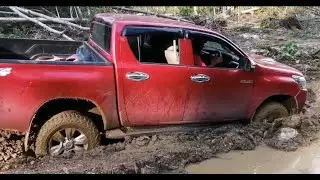 Toyota Hilux Double Cabin 4x4 2020 || Off Road Trans Papua Barat