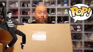Opening a $100 JNavoToys Funko Pop Mystery Box + Hunt for the Elvis GRAIL
